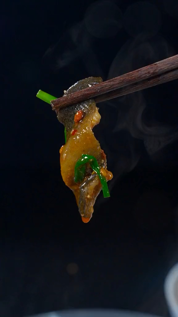 #我家的菜谱#干锅鳝鱼这样做软嫩入味，做法简单又好吃