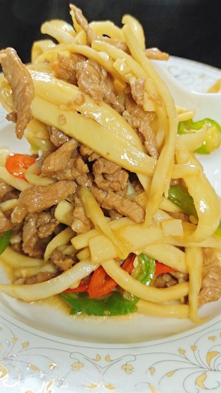 #美食分享#茭白炒肉丝做法!进来学会