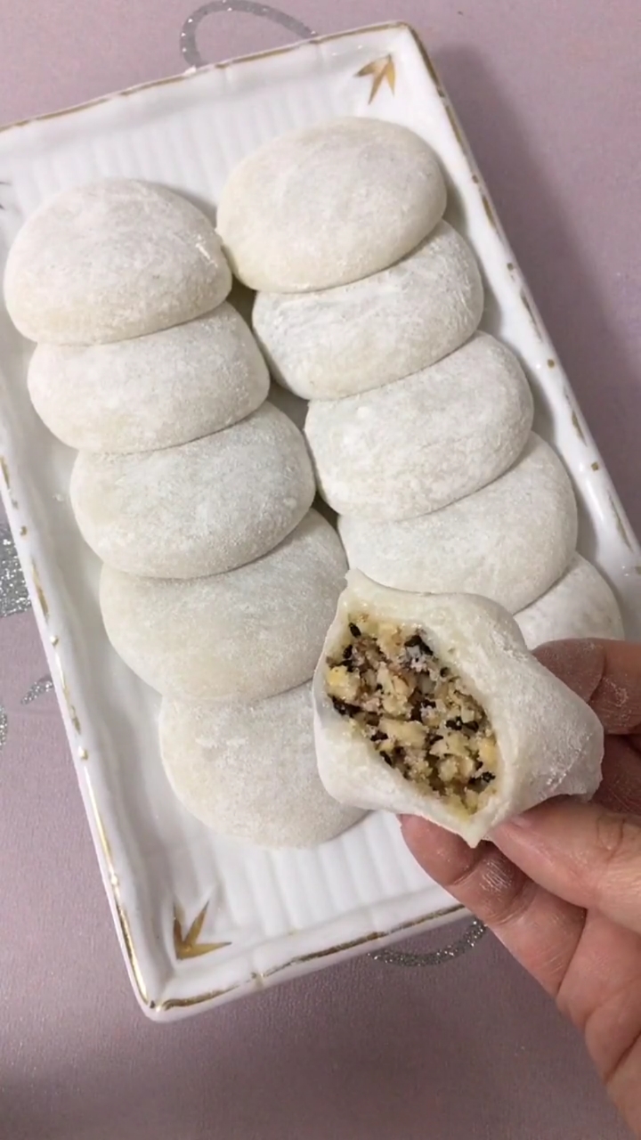 #自制美食#糯米凉糕的做法