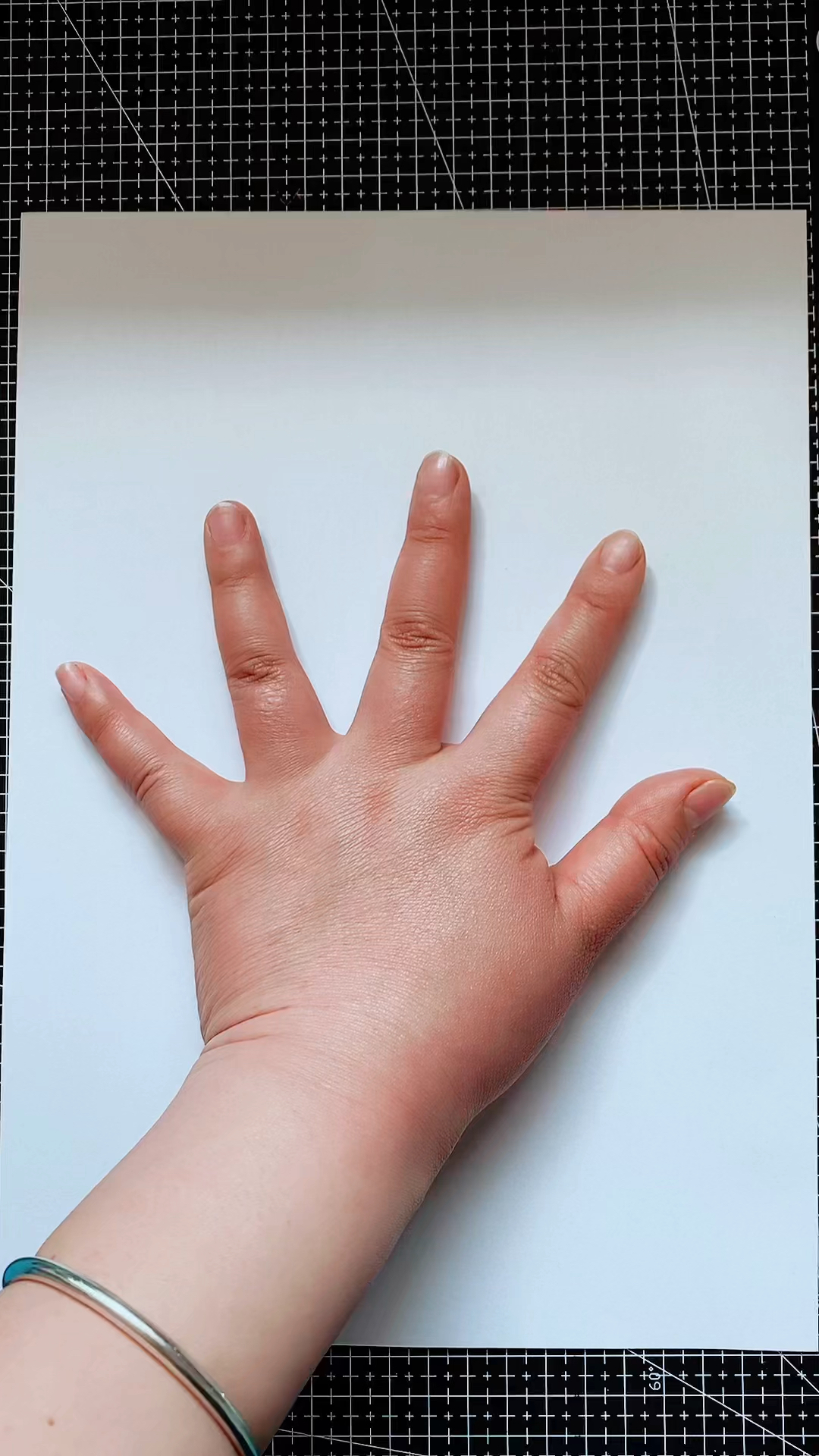 #简笔画#手掌画孔雀