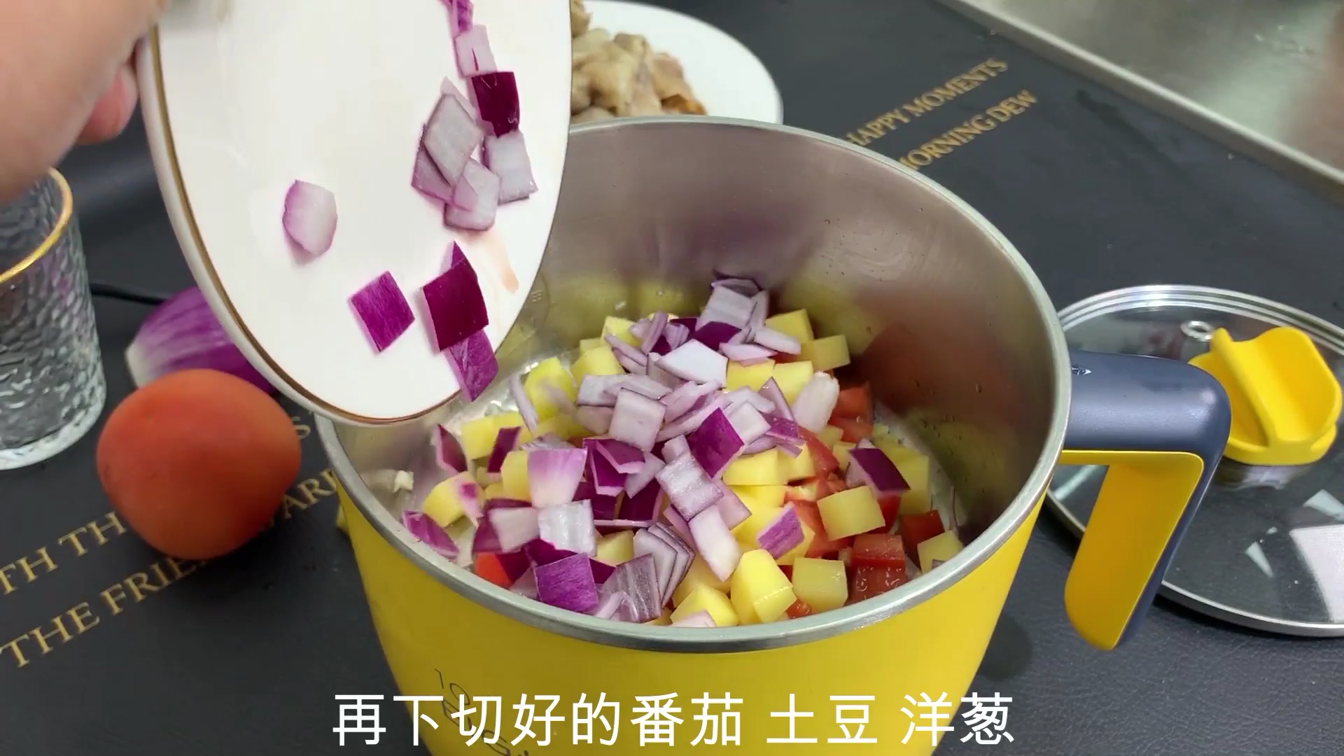#家乡特色美食#这个冬天一定为爱的人学会这个番茄土豆肥牛汤