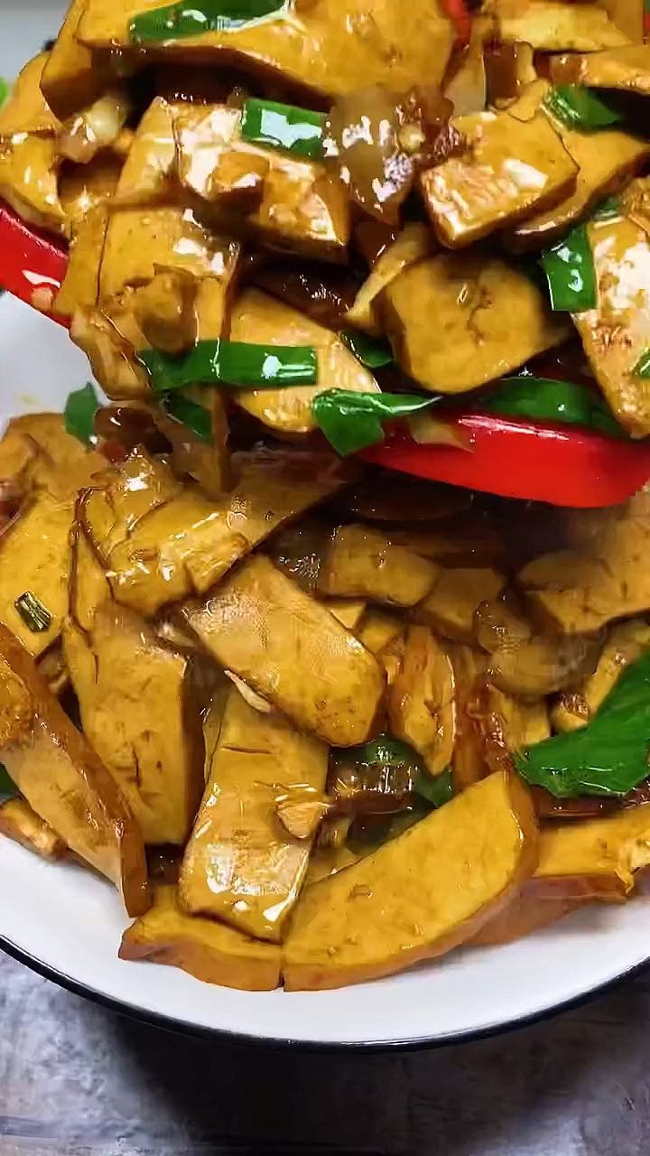#过好冬天#超级下饭菜炒香干,三碗米饭不够吃