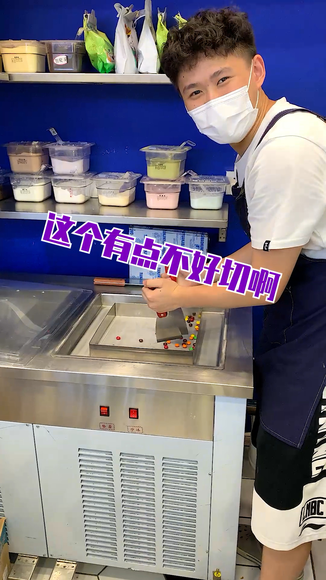 #迷惑行为大赏#小哥又被迫提高了业务能力