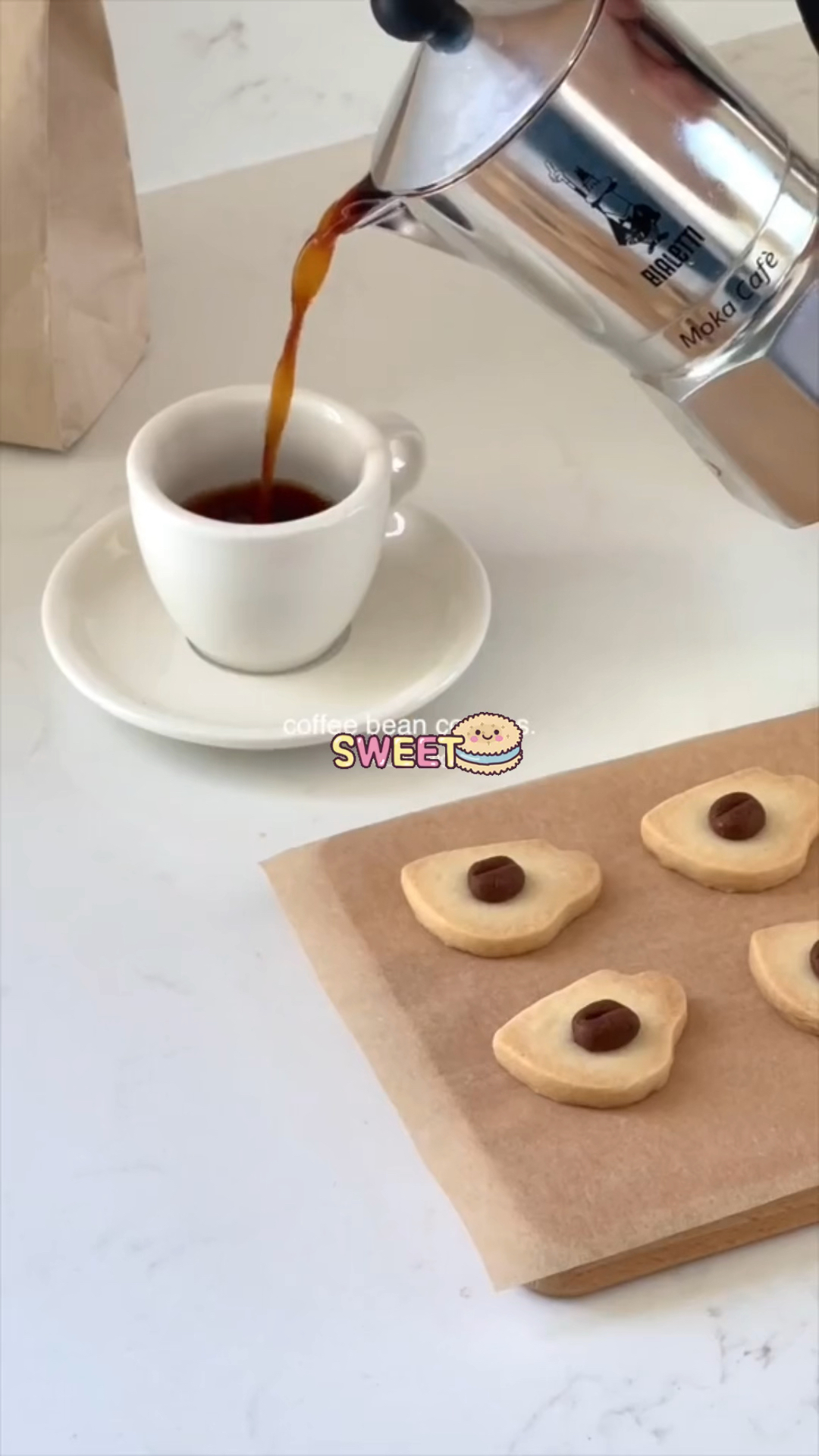 #美食#下午茶套餐之咖啡咖啡豆饼干