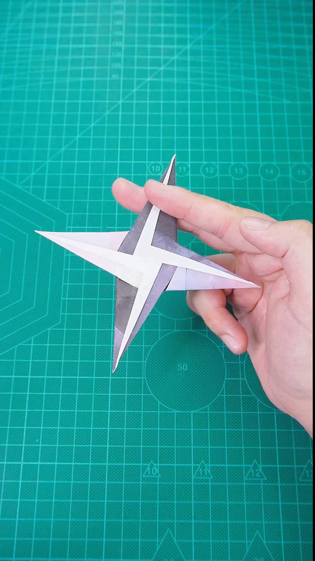 #手工制作#帅气的折纸飞镖！