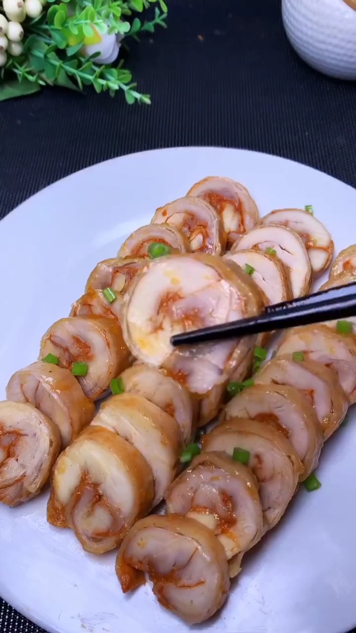 鸡腿肉这样做,好看又好吃。