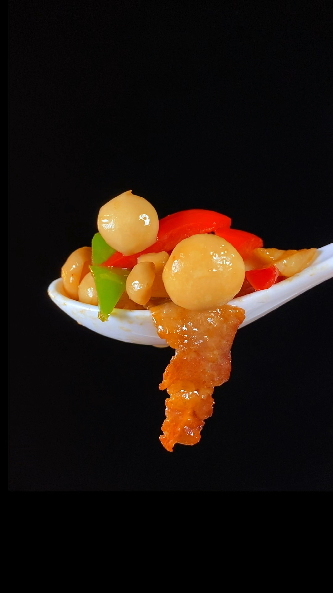 #家常菜#一周吃八次都不腻的海鲜菇，想吃在家一定要像我这样炒一盘试试！