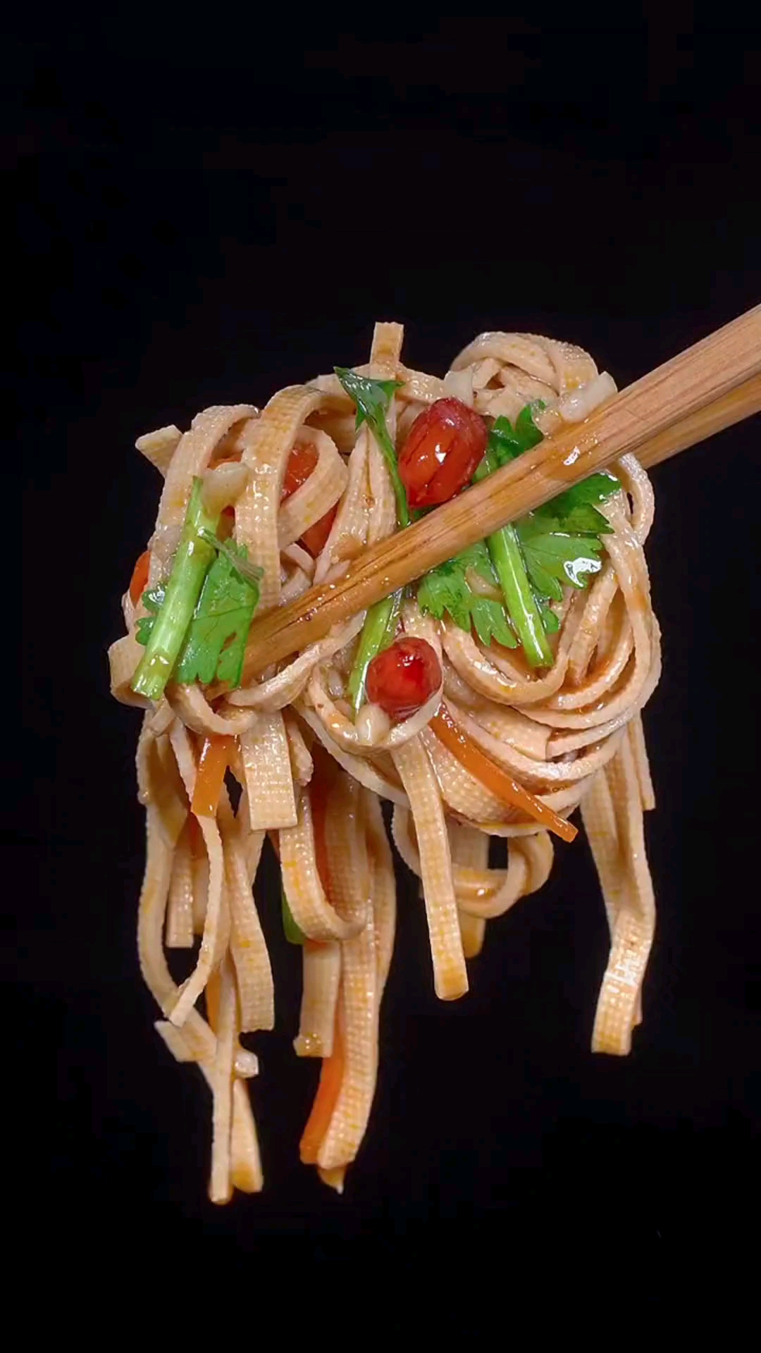 #美食#年夜饭的餐桌上做一道凉拌千张吧,做法简单超好吃