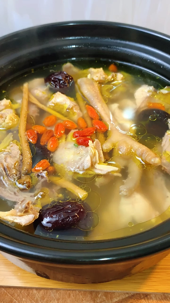 #美食#炖鸡汤怎么做清亮又滋补?大厨教你正确做法!