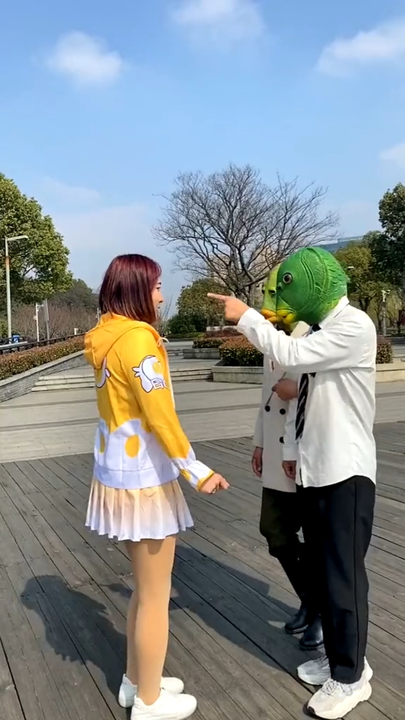 #奥特曼#可恶的绿鱼头