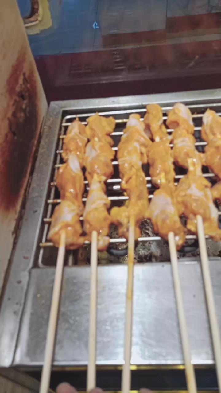 美味的鸡锁骨,来正新鸡排才知道鸡有锁骨