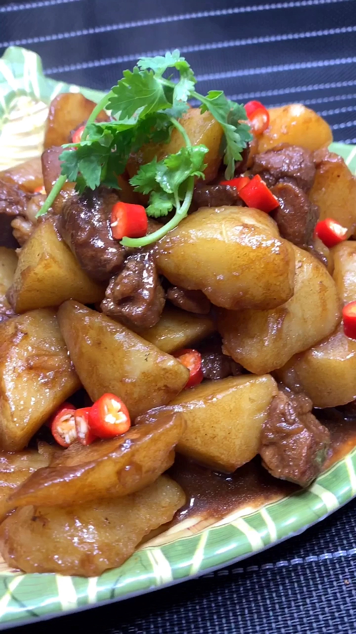 #自制美食#土豆烧牛肉的家常做法