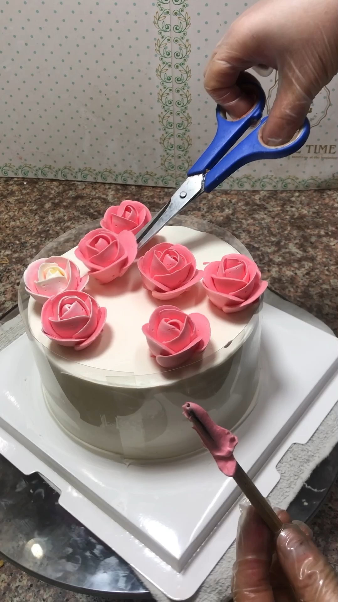 #创意蛋糕#顾客说想要蛋糕和花,我这样安排,你觉得可以吗?