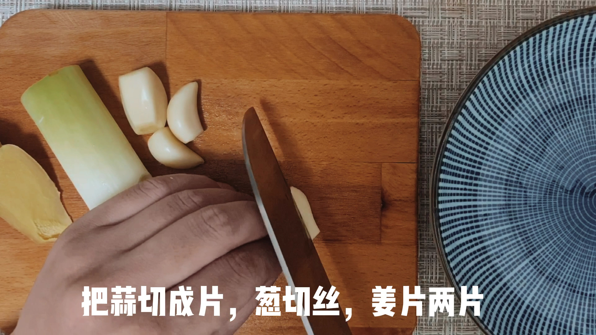 #一人食#一人食系列之泡菜炒五花肉土豆片,这么做真的很下饭噢