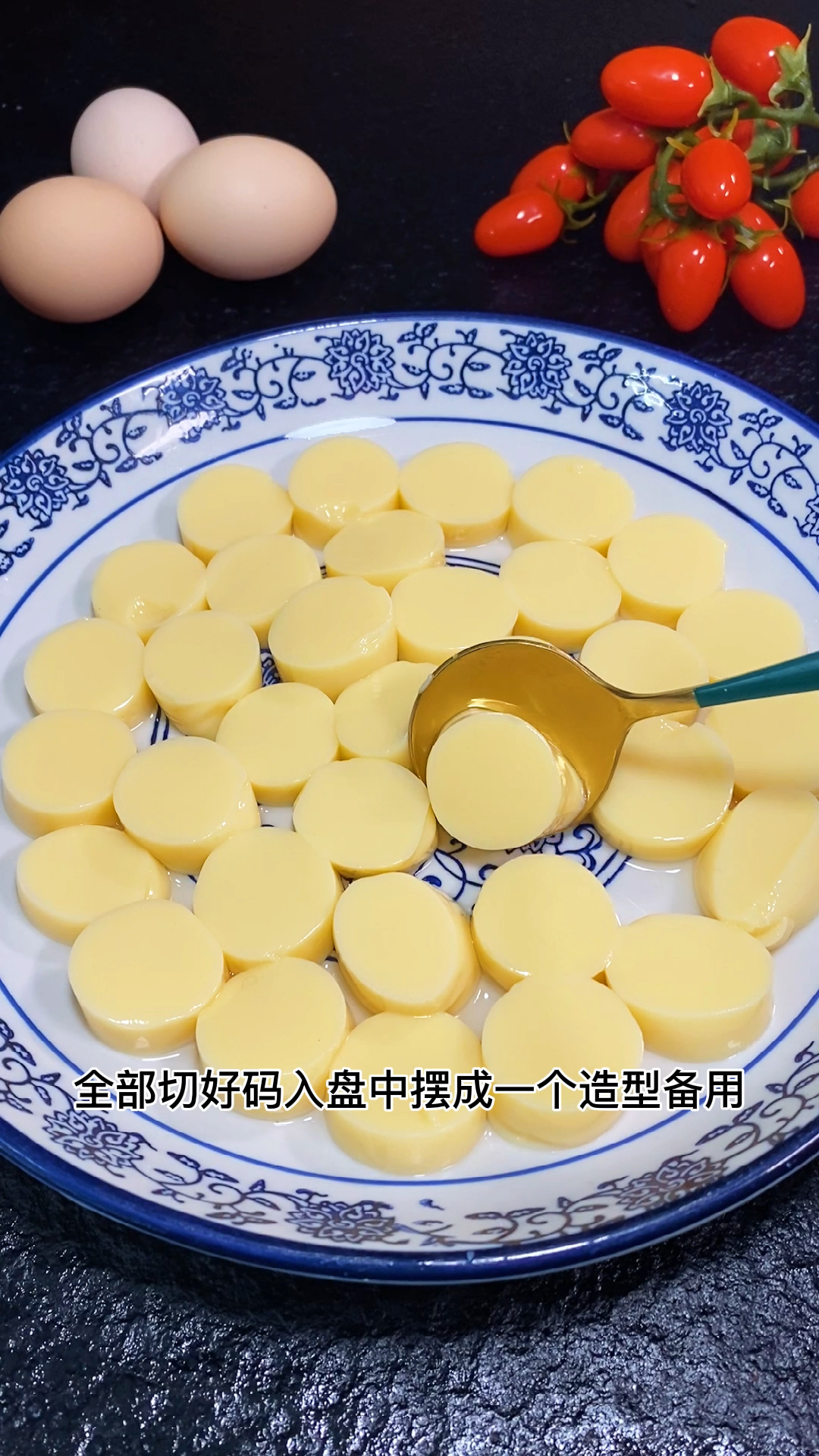 逢年过节家里来客做一道虾仁蒸蛋,大人小孩都爱吃