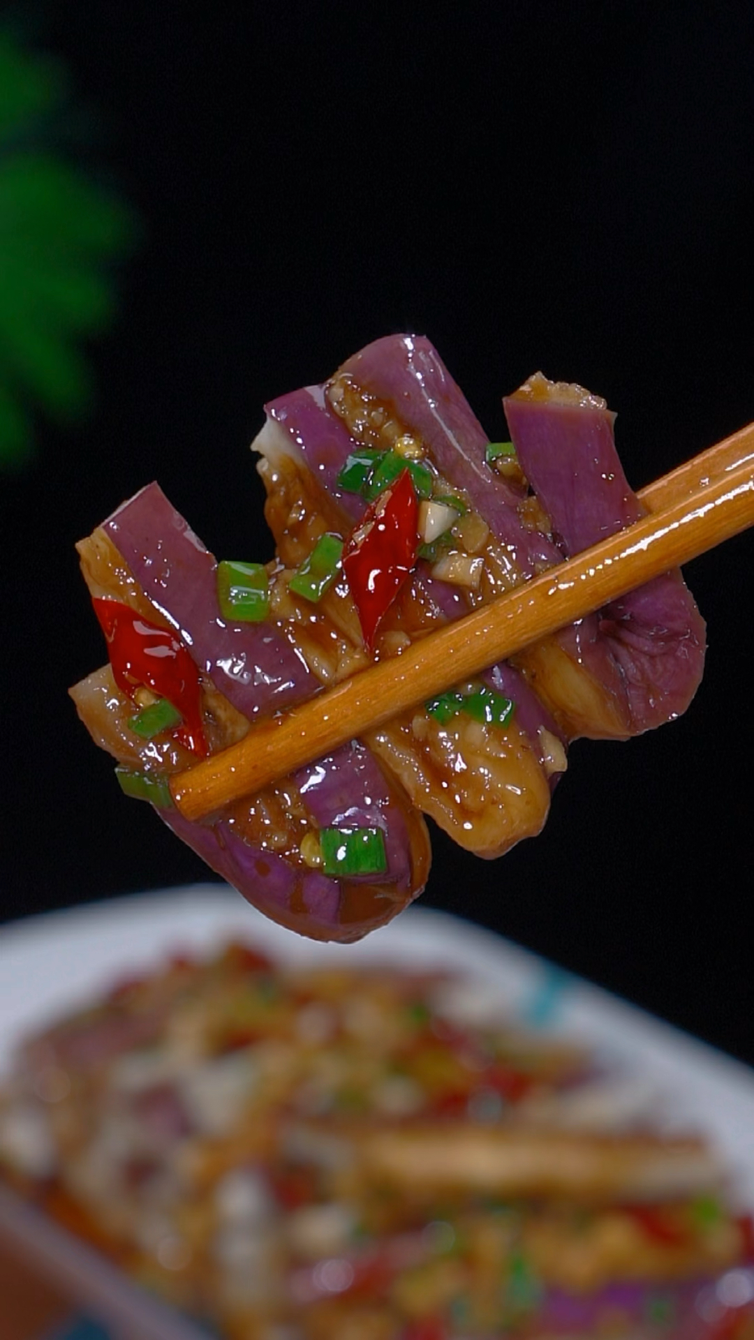 蒜泥蒸茄子做法简单方便可比大鱼大肉好吃多了