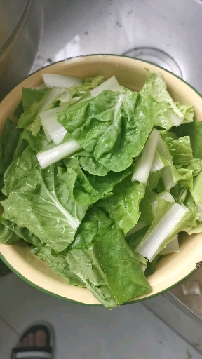 #腊肉#家庭版美食第二十集,腊肉炒青菜,麻酱拌苦瓜