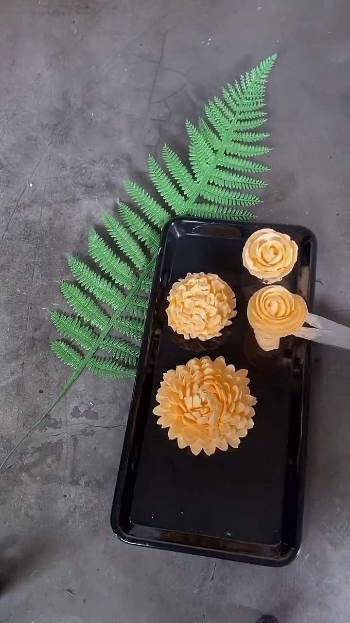 #生日蛋糕#路过的哥哥姐姐弟弟妹妹,能帮忙点个赞吗?谢谢