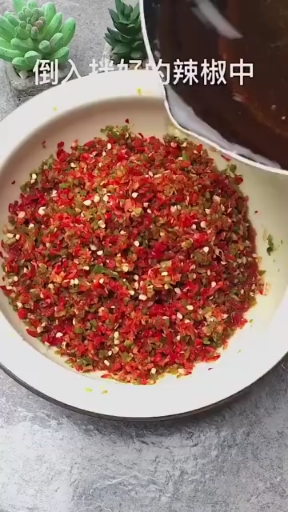 【百搭美味,蒜蓉辣椒酱做法】凉拌菜,拌面,拌饭,烤生蚝,烤茄子都超级好吃哦!