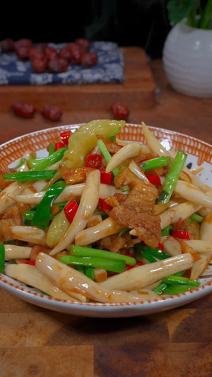 #MCN风帆计划二期#酸辣藕尖炒肉
