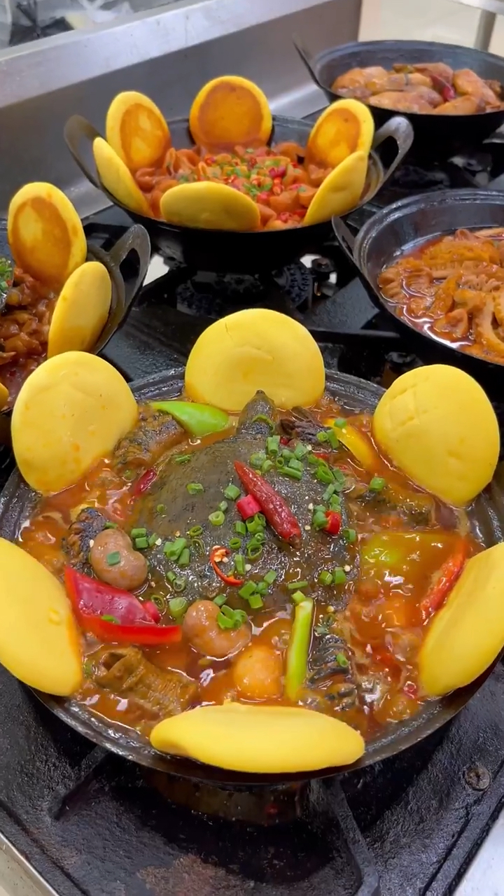 小甲鱼炖黄鳝