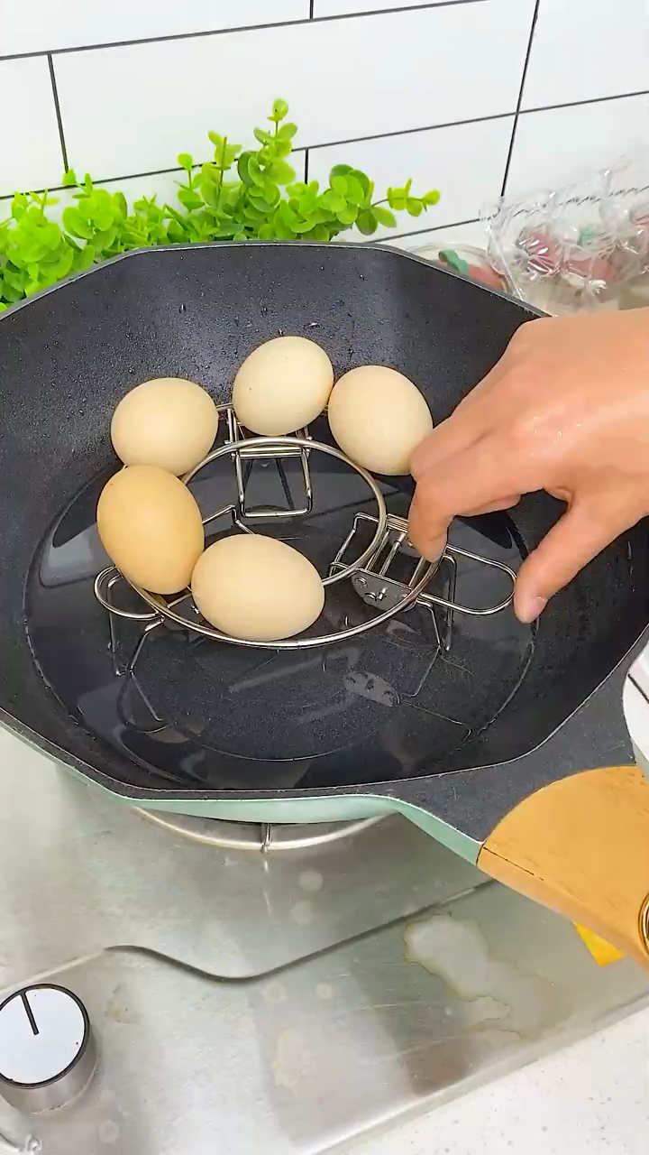 #好物推荐#可以伸缩，还能调节高度的蒸笼架，用起来也太方便了，家里各种碗盘锅具都能用！