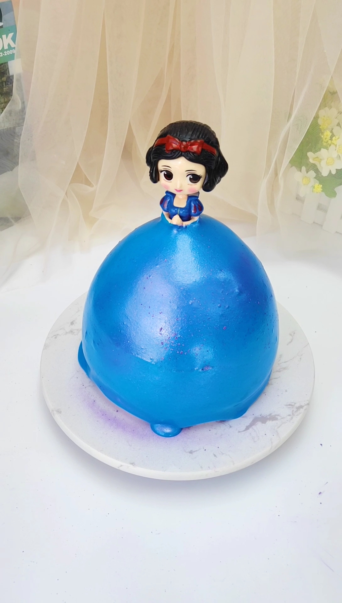 #生日蛋糕#2秒钟“穿”好裙子,以后再也不用挤奶油花边了~