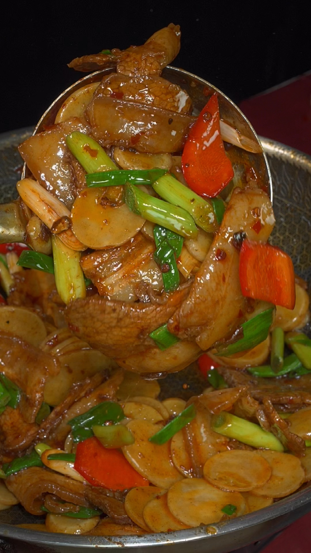 #美食#土豆片回锅肉千万不要过油。既浪费油,吃起来又油腻,有同感的没?