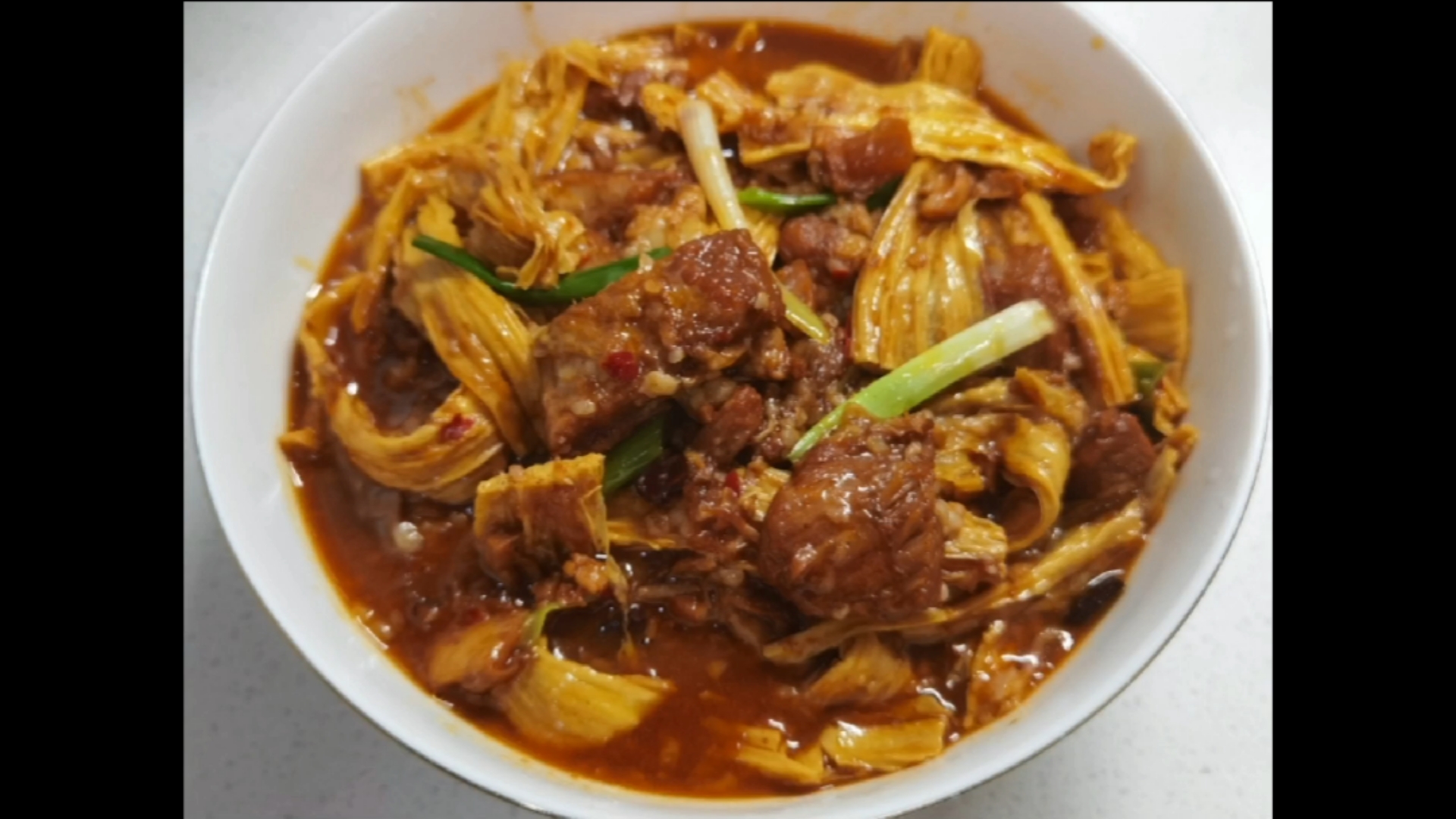 #美食看中国#红焖羊肉烧腐竹