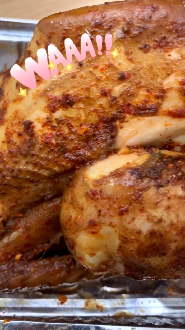 第一次见面包里面有鸡的!你们吃过嘛?#美食趣胃计划#面包鸡#网红面包鸡