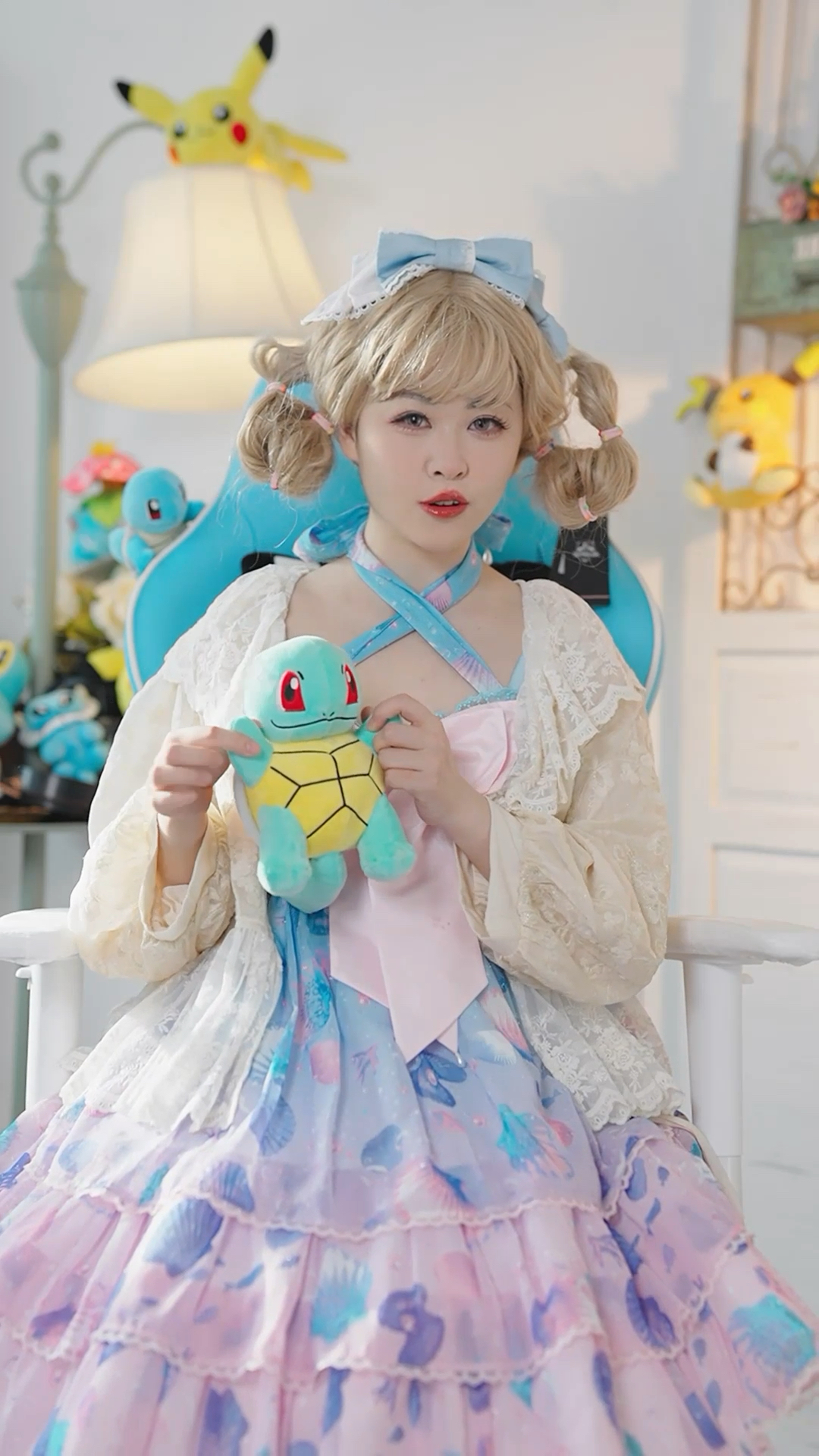 #lolita#开箱和我差不多高的杰尼龟周边！