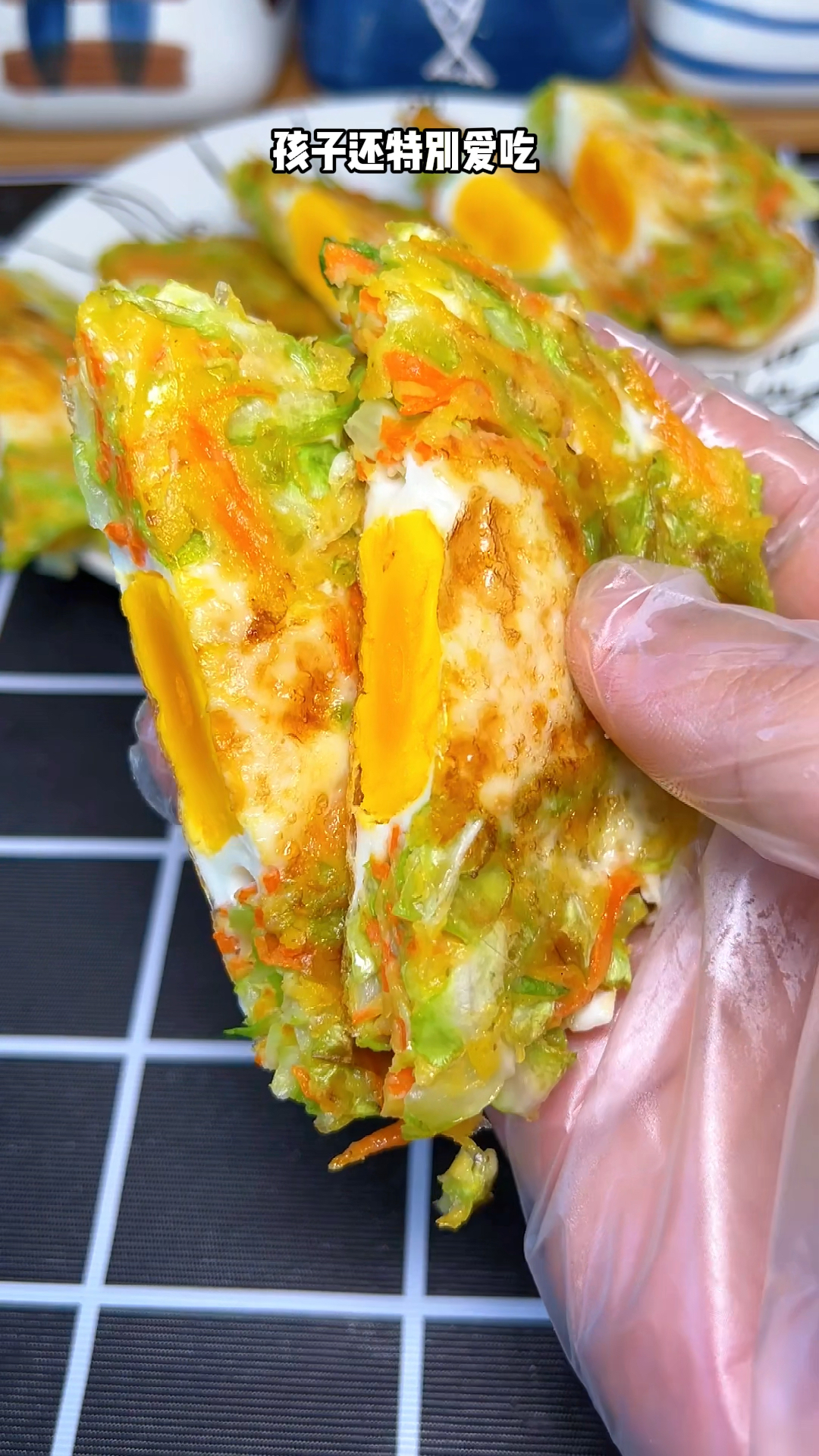#美食#早餐鸡蛋饼蔬菜饼的做法
