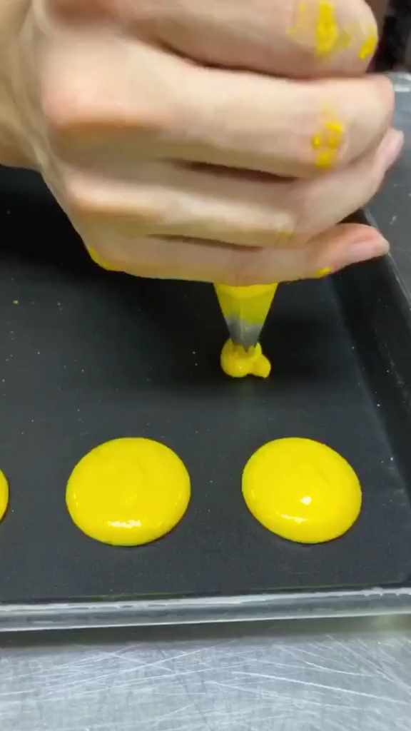 #生日蛋糕#路过的哥哥姐姐弟弟妹妹，能帮忙点个赞吗？