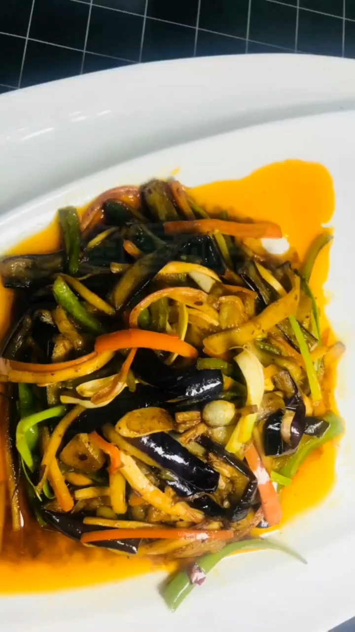 原来鱼香茄子没有鱼