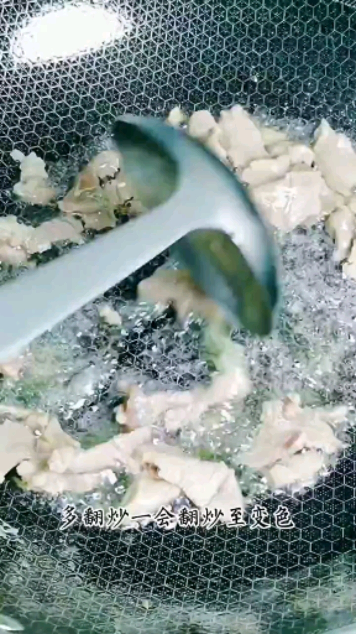 油菜土豆片,有滋有味。