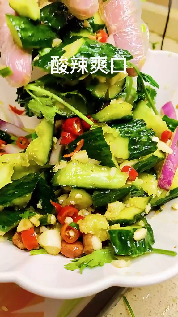 #春日野餐好去处#凉拌黄瓜最好吃的做法,不信你试试