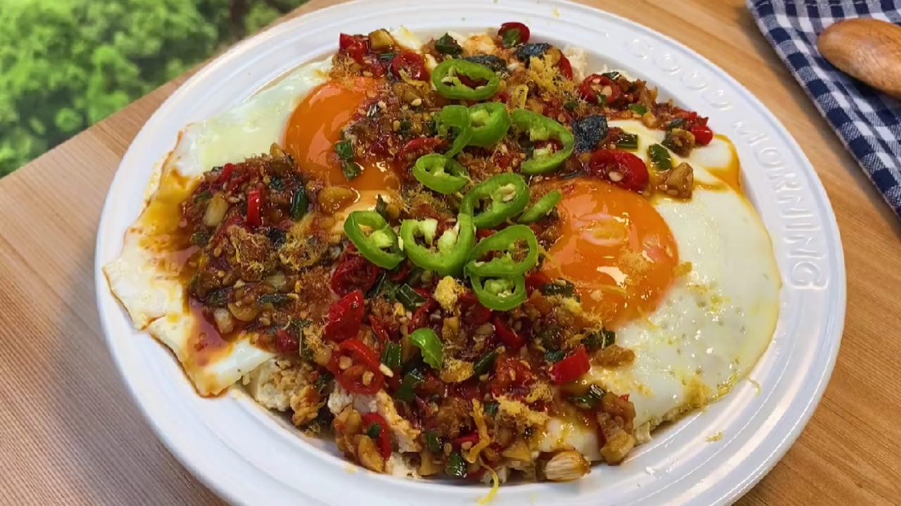 没有大米的牛肉酱拌饭,太绝了!这么做还巨好吃!!姐妹们快试试看~#减脂期#牛肉