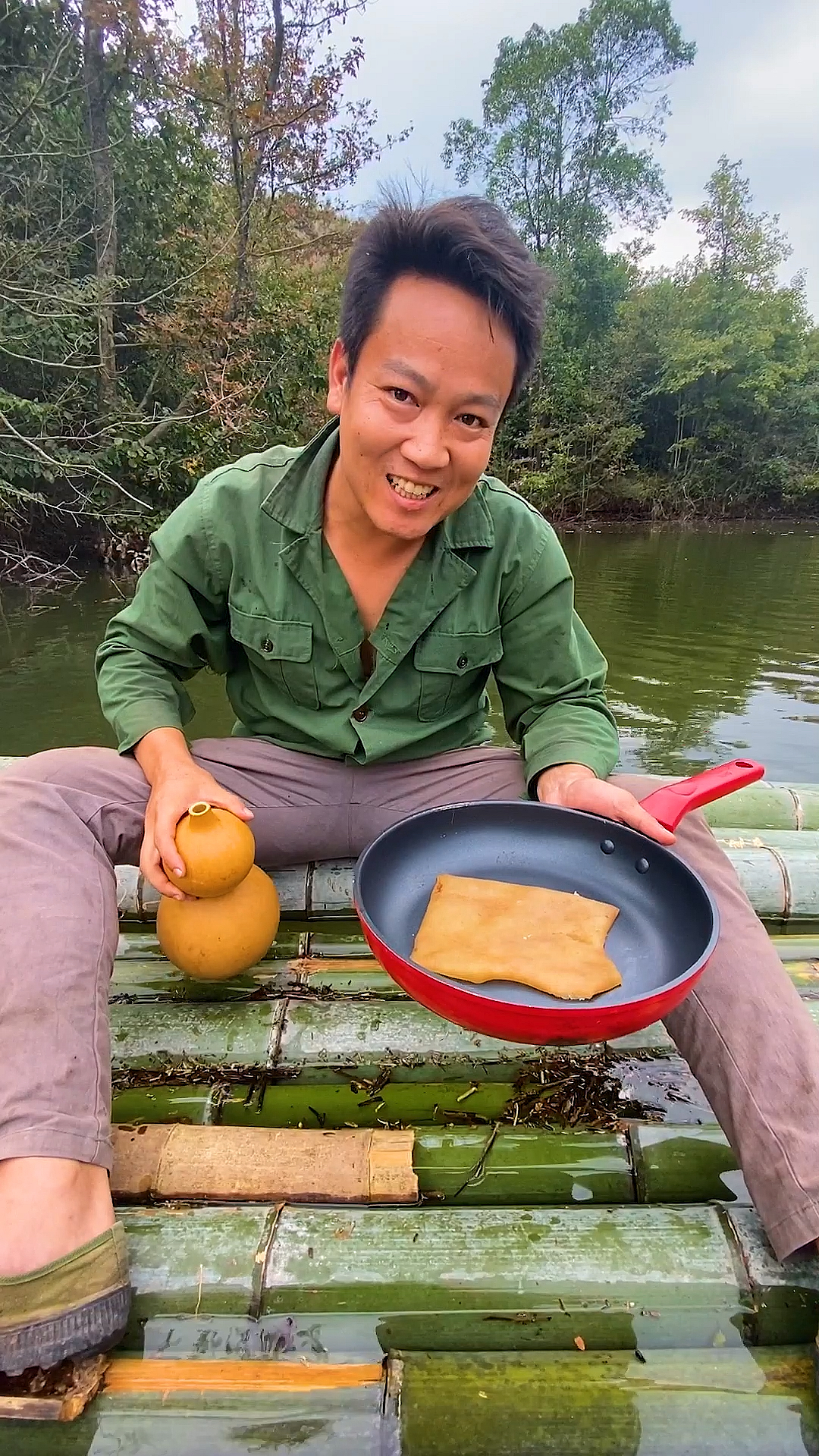 猪皮这样做你们吃过吗?味道真是没得说.....#乡村生活