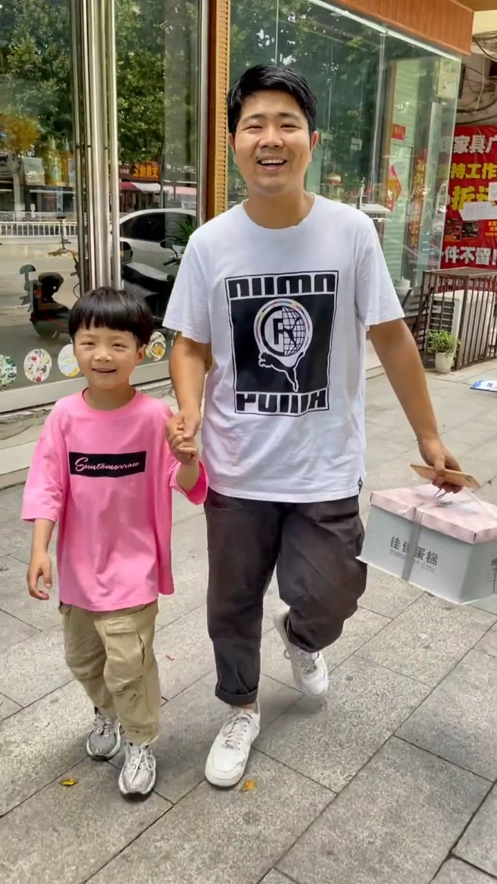 #生日蛋糕#给妈妈买生日蛋糕