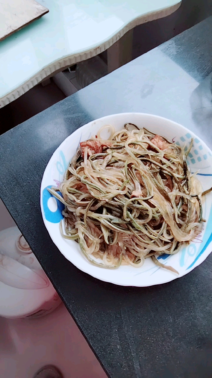 干豆角丝炖肉和粉条