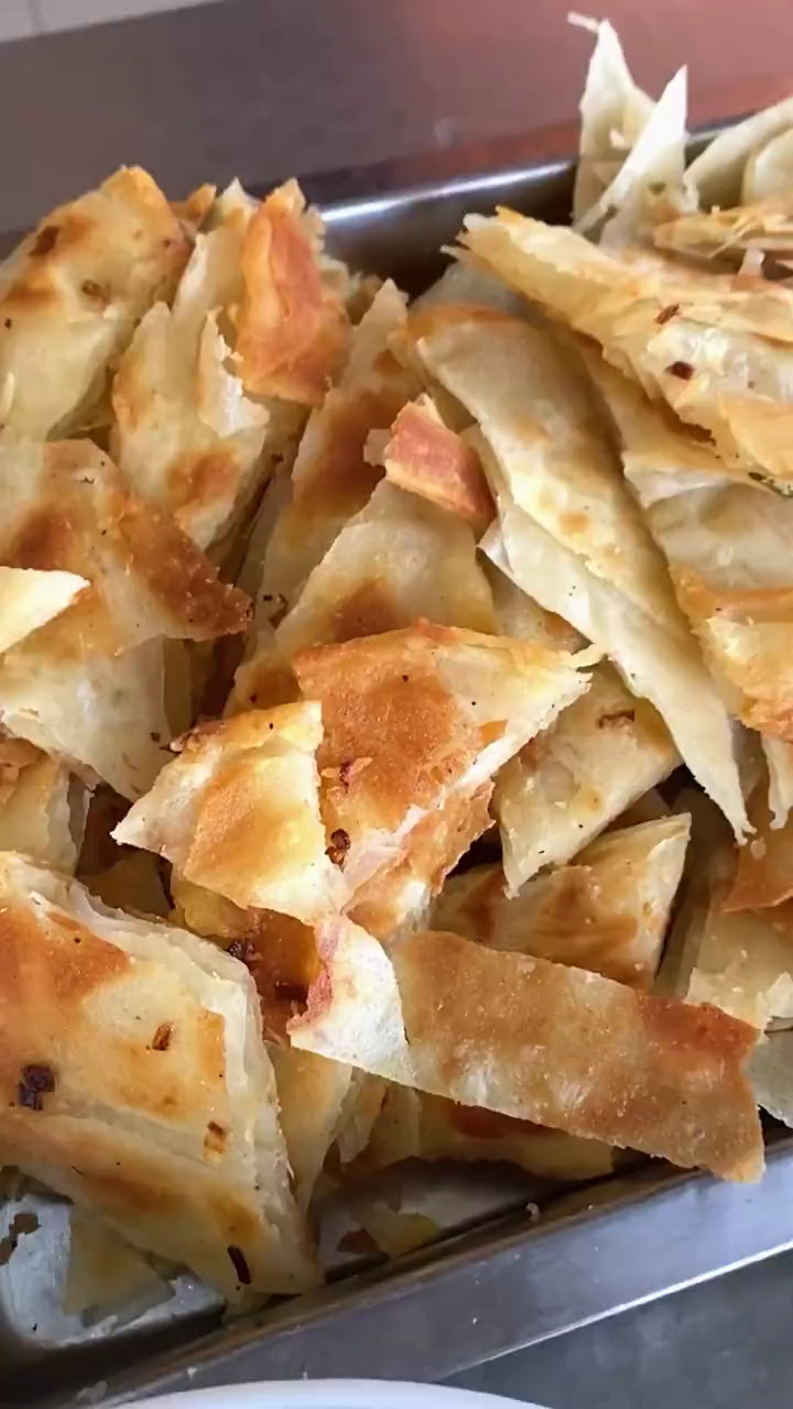 #美食看中国#特色早餐油饼母鸡汤,5块一份有吃有喝,营养健康,欢迎大家加入学习