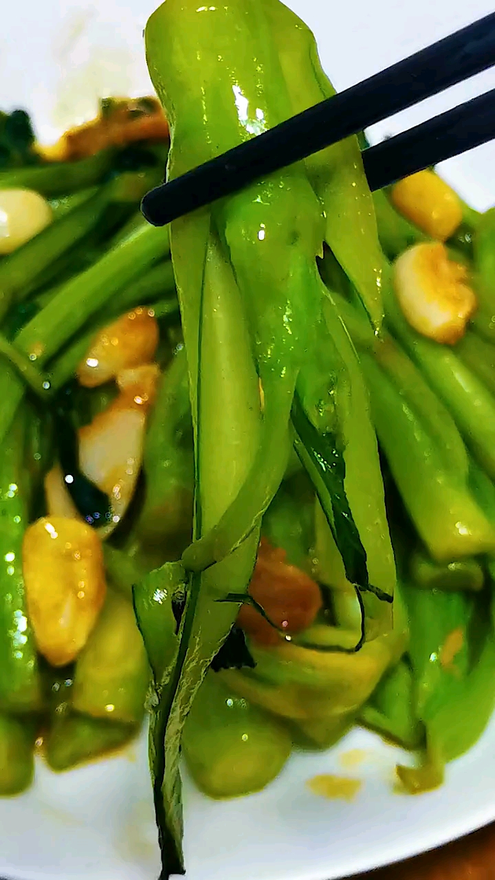 家常生炒菜心最佳的做法之一,只需要掌握最关键的两点。