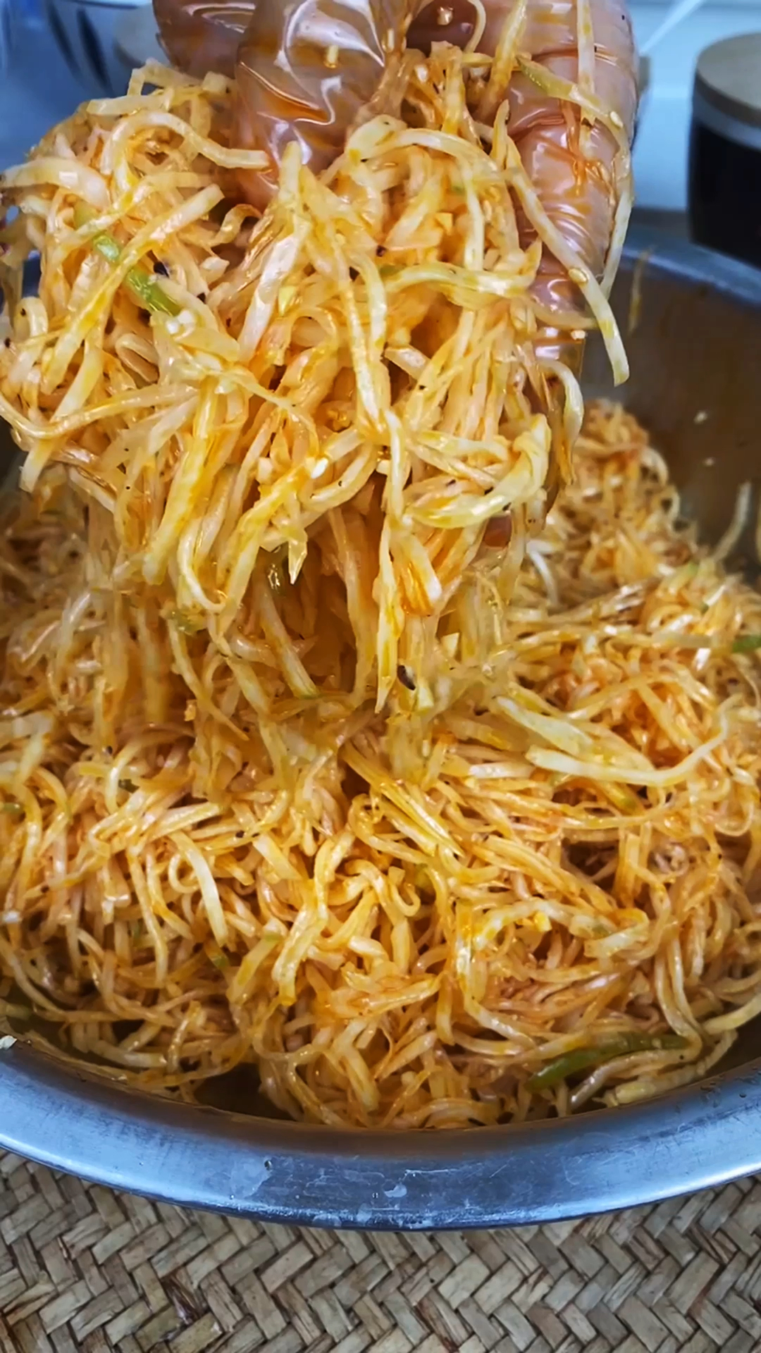 #家乡特色美食#芥菜疙瘩像我这样腌,清脆爽口开胃下饭,做法超级简单,收藏了