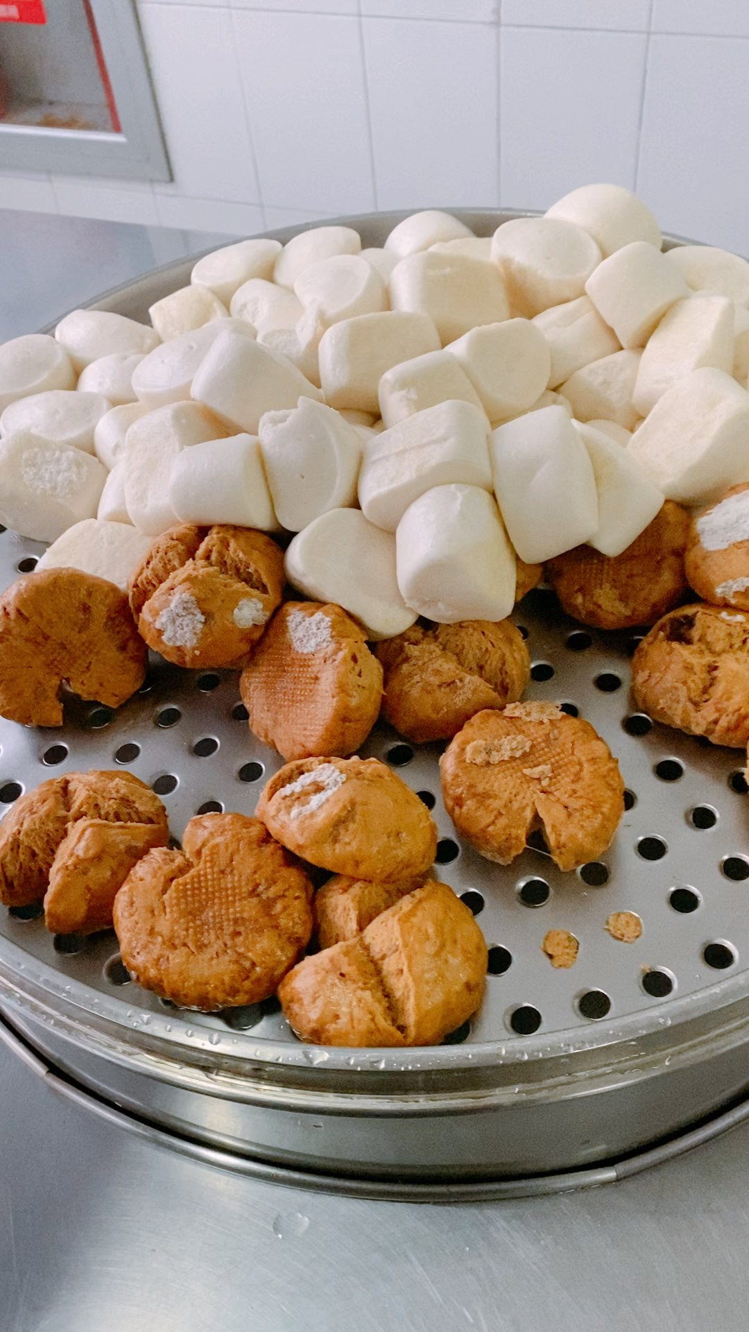 两块六毛钱的自助早餐~你能吃几种~