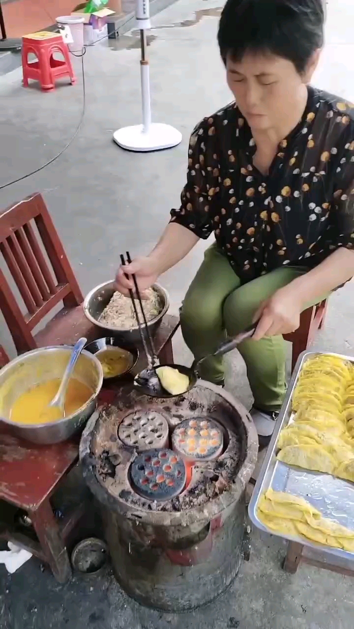 特色美食蛋饺的做法