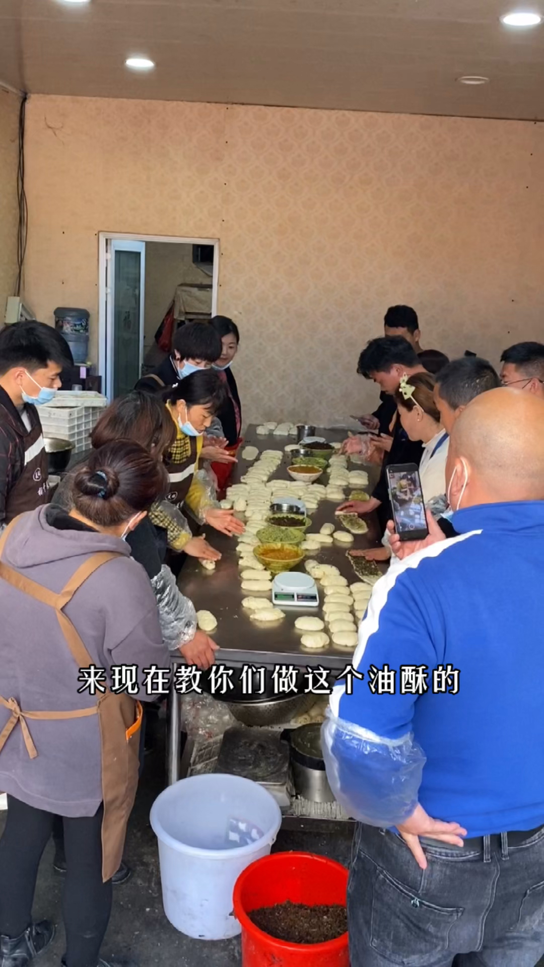 #永城美食#梅干菜扣肉烧饼