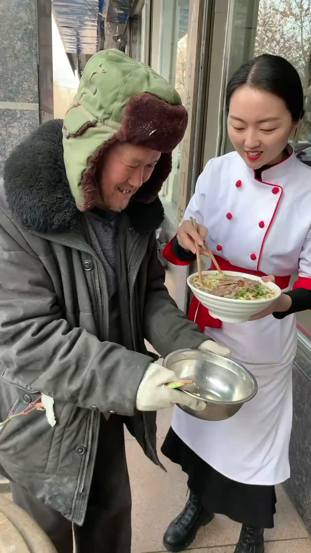 寒冬的一碗牛肉面