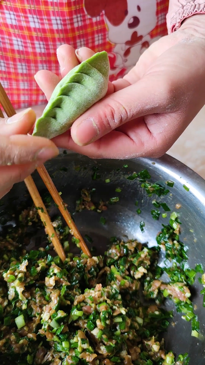 #美食看中国#菠菜做饺子,营养好看还好吃