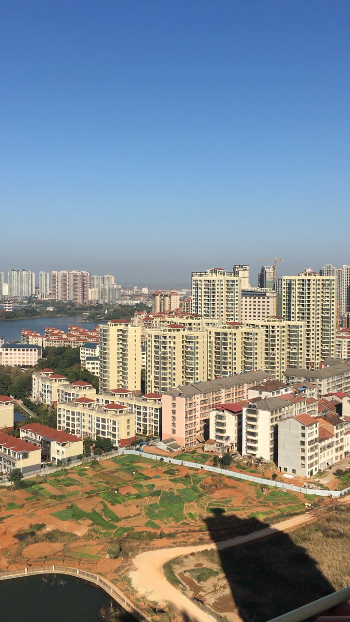 2020.11.11嘉鱼和润金银湾楼拍风景
