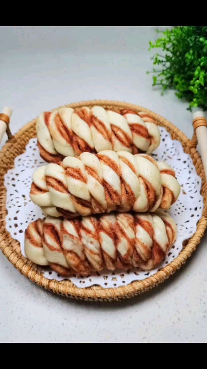 豆沙花卷